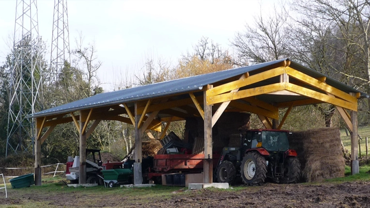 Bâtiment professionnel, Hangar, Bâtiment agricole, Construction neuve, Contemporain