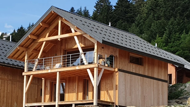 Single-Family Homes, Chalets / Wooden Houses, Renovation, New Build, Restoration, Modern, Traditional