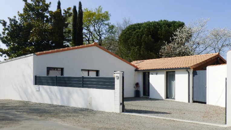 Surélévation, Maison individuelle, Maison passive / écologique, Appartement, Rénovation, Maison de ville, Maison de campagne, Extension, Construction neuve, Étude de faisabilité, Réhabilitation, Rénovation énergétique, Contemporain, Moderne, Ancien