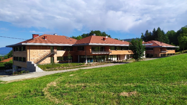 Bâtiment accueillant du public (ERP), Construction neuve, Contemporain