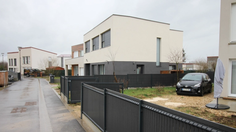 Townhouses, New Build, contemporary