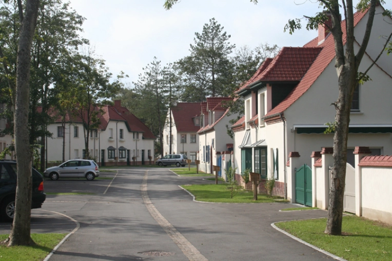 Multi-unit Residential, New Build, Traditional