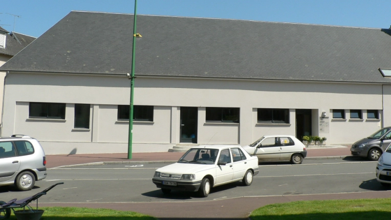 Public Access Buildings, Renovation, Modern, Minimalist