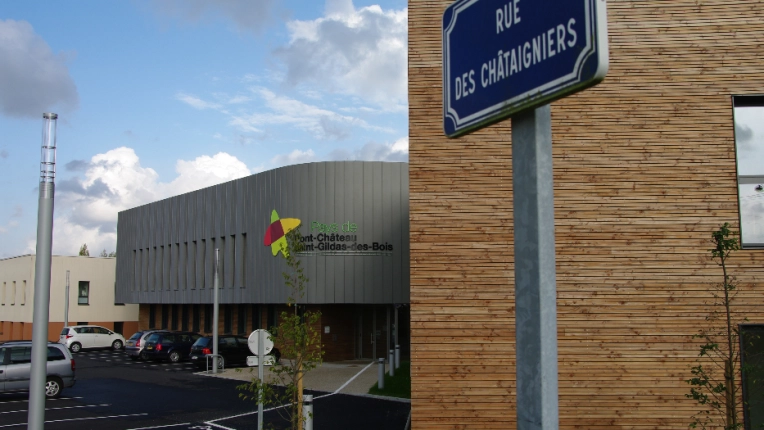 Bureau, Bâtiment accueillant du public (ERP), Construction neuve, Contemporain