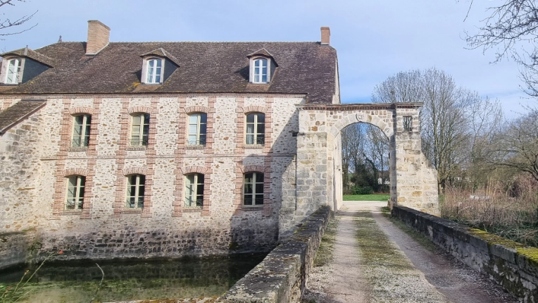 Patrimoine, Hôtellerie - Restauration, Exterieur, Bâtiment accueillant du public (ERP), Maison de campagne, Extension, Construction neuve, Traditionnel, Ancien, Historique